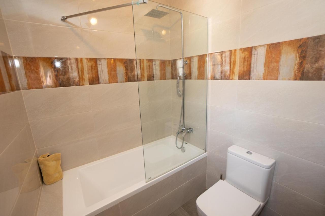 Nueva Nerja 22 Menyber Villa ภายนอก รูปภาพ